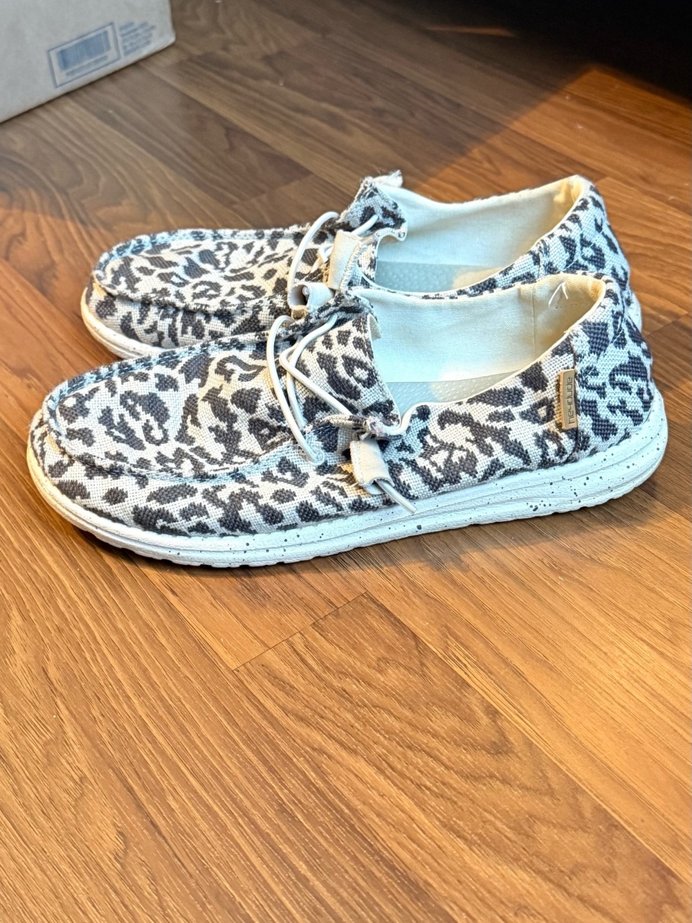 Hey Dude Women's Leopard Print Slip-On Flats - Gray & White - Picture 4 of 8